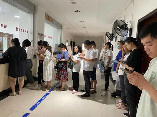 我為群眾辦實事丨市住建局產權處 房產檔案查詢業務“扎堆” 增設窗口貼心服務